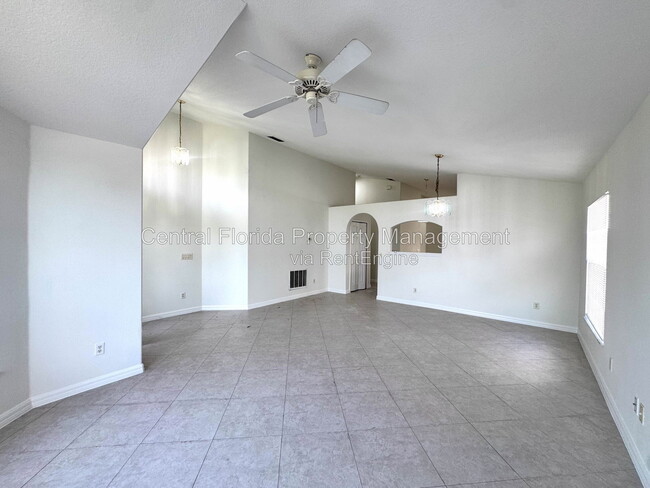 Photo - 10754 Flycast Cir