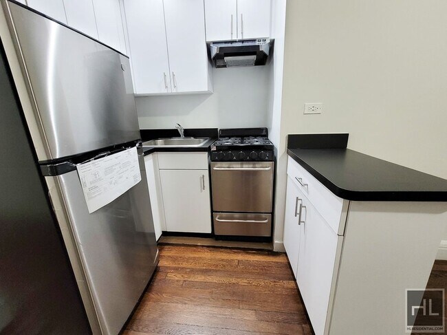 Photo - EAST 46 STREET Unit 2O