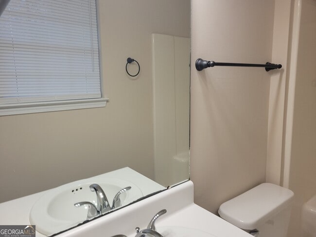 Photo - 5 Rockcreek Dr