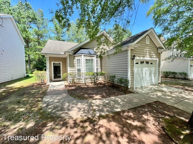 3 br, 2 bath House - 1017 Red Hat Lane - 3 br, 2 bath House - 1017 Red Hat Lane