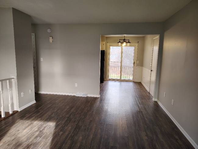 Photo - 2634 Randall Ave NW Unidad 2634