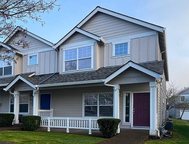 Beautiful Timberhill Townhouse - Beautiful Timberhill Townhouse