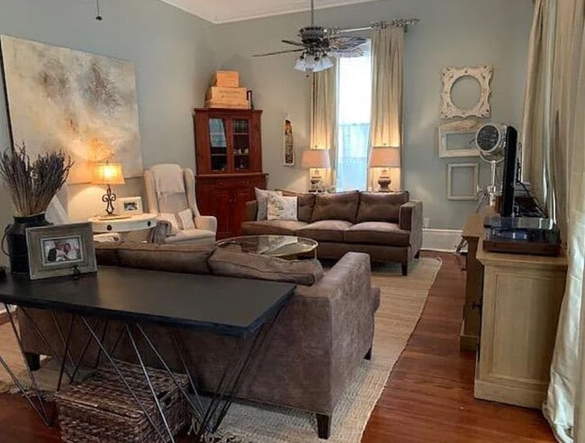 Photo - 1004 Octavia St