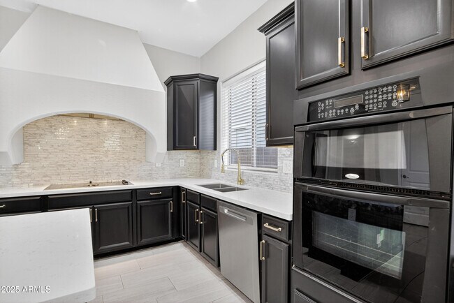 Photo - 24230 N 25th St