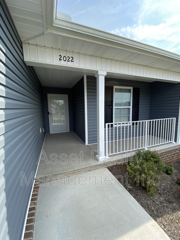 Photo - 2022 Bluebonnet Drive