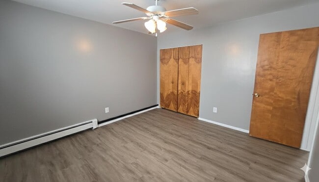 Photo - 46169 Jefferson Ave