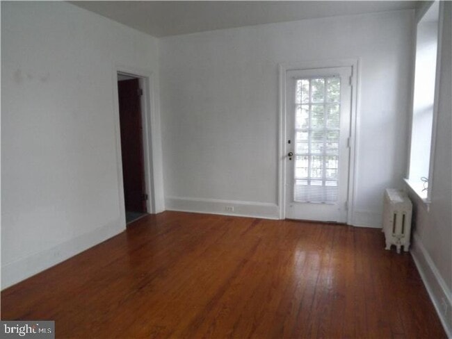 Photo - 7905 Ardleigh St Unit 2