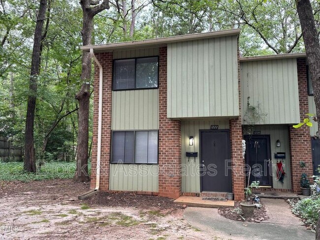 Building Photo - 1222 Teakwood Pl Rental