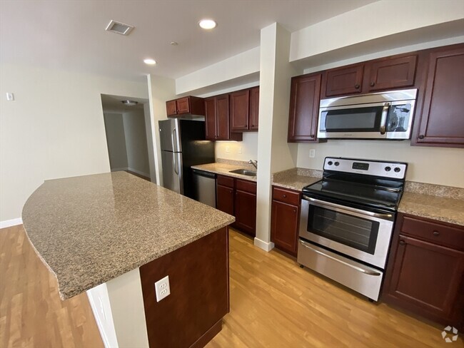 Building Photo - 20 Pond St Unit 303 Rental