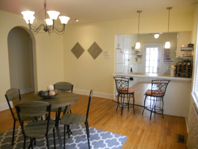 Photo - 7228 Dartmouth Ave Unit Fl 1