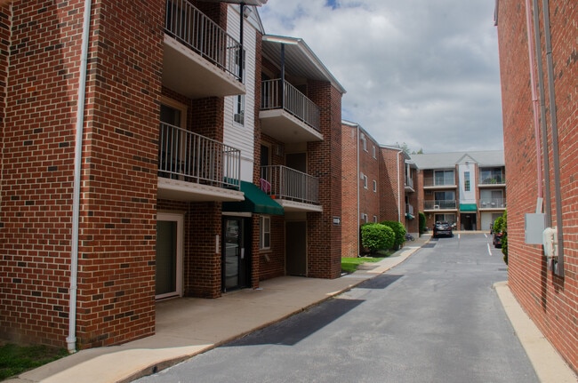 Waverly Apartments