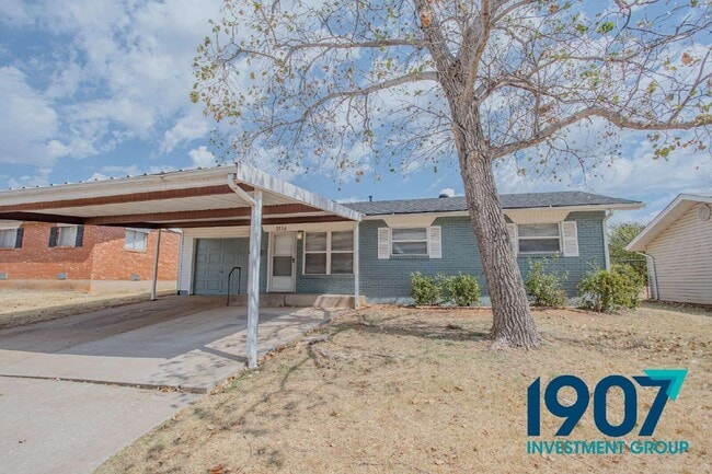 2516 Queensbury Rd