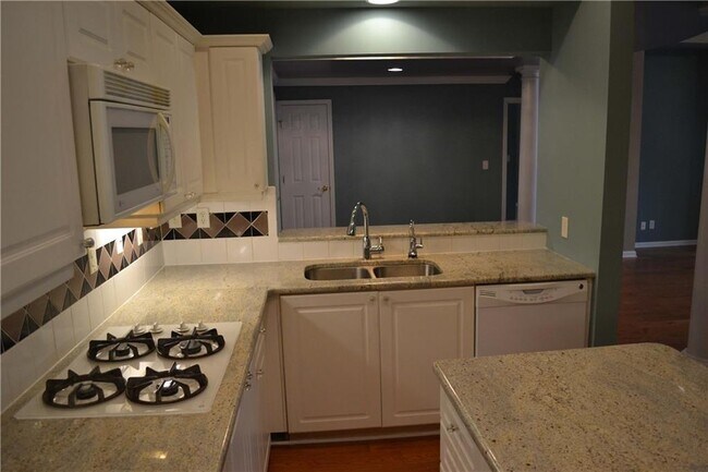 Photo - 3047 Lenox Rd NE Unit 2308