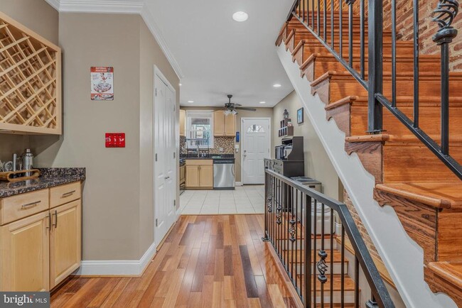 Photo - 118 N Ellwood Ave