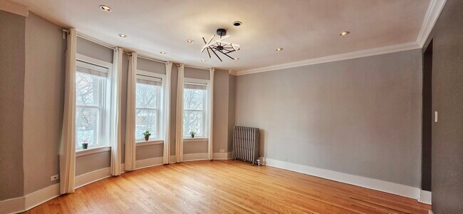 Photo - 6049 N Talman Ave Unit 3B