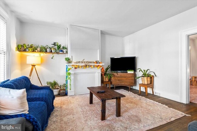 Photo - 222 S Raleigh St