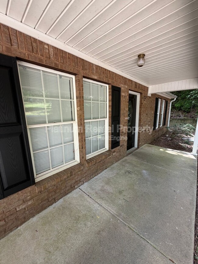 Photo - 209 Briarwood Dr