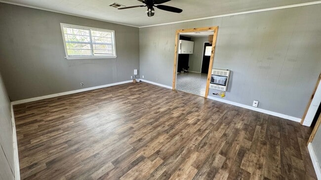 Photo - Move-In Ready 2 Bedroom Bungalow