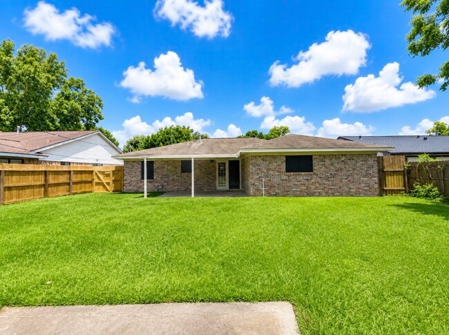 Photo - 2806 Spa Dr