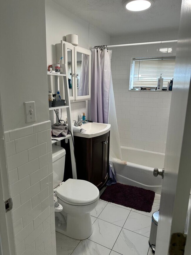 Photo - Charming 2 Bedroom-No Broker Fee