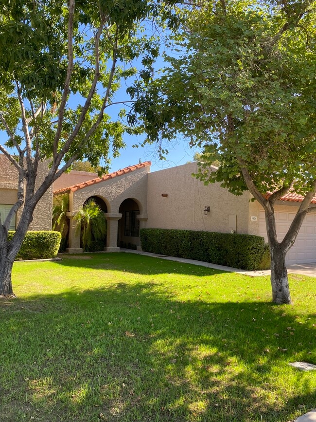 Building Photo - 9426 E Jenan Dr Rental