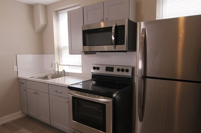 4903 Penn St Unidad 2nd Floor - B