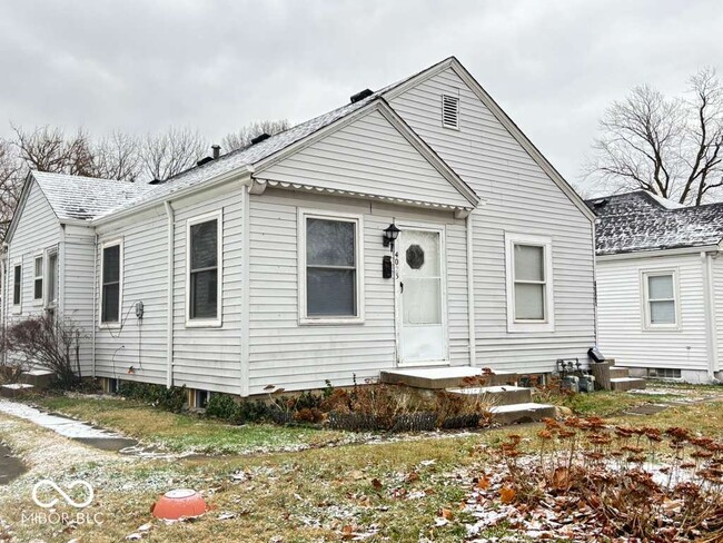 Building Photo - 4021 Clarendon Rd