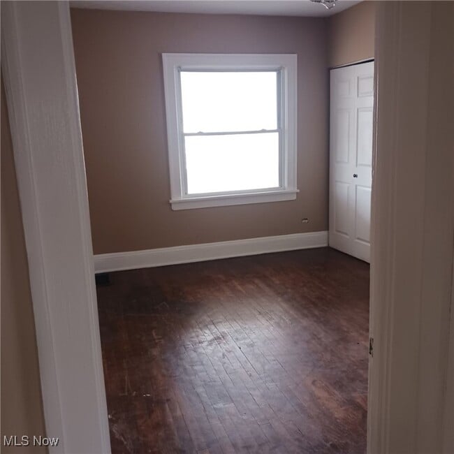 Photo - 4105 E 139th St Unit 2