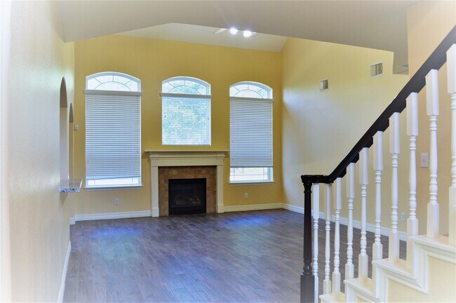 Photo - 6210 Marble Hollow Ln