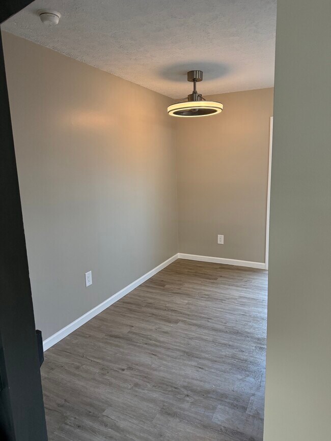 Photo - 7806 Barkwood Dr