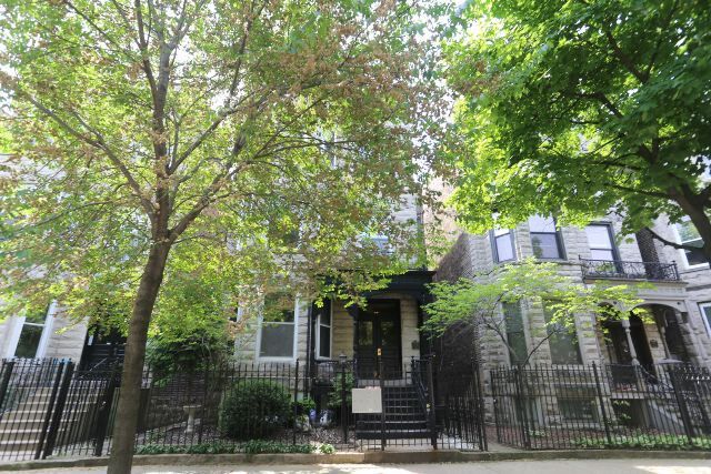 Photo - 931 W Newport Ave Apartments Unit 3