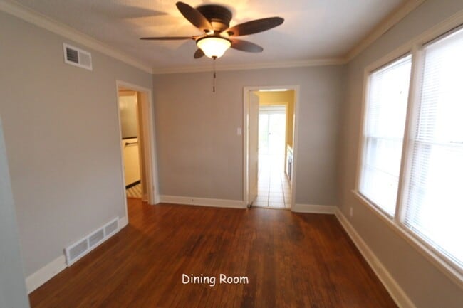 Photo - GREAT NEIGHBORHOOD - LOTS OF ROOM