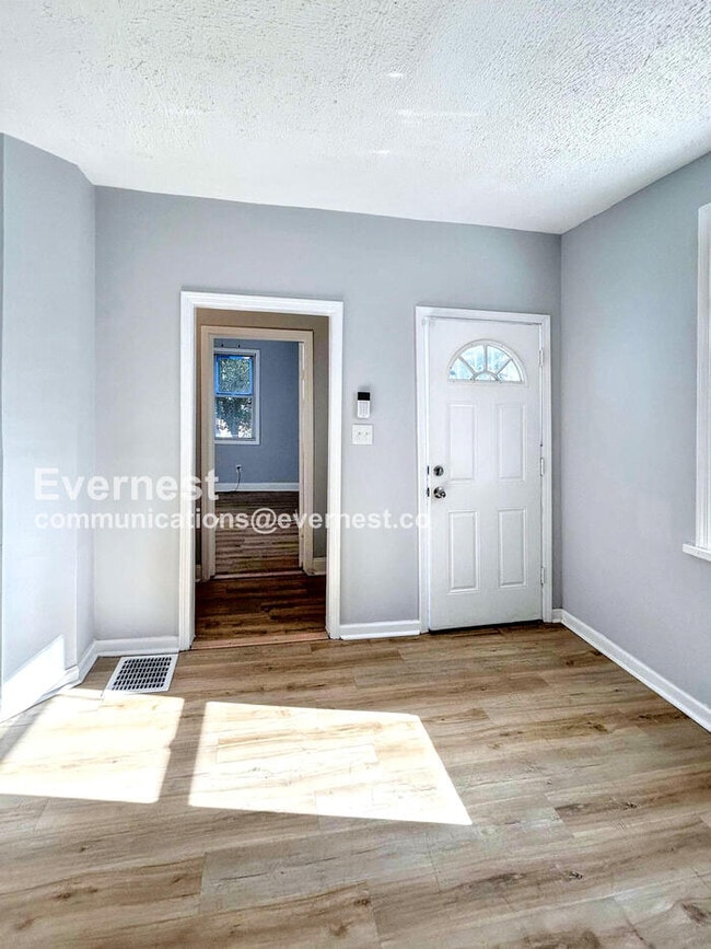 Photo - 6922 Morgan Ave Unit B