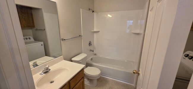 Photo - 1443 S 430 W Unit Lake Ridge 1443