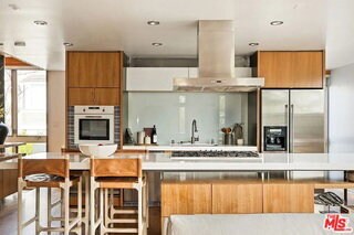 Photo - 724 Superba Ave