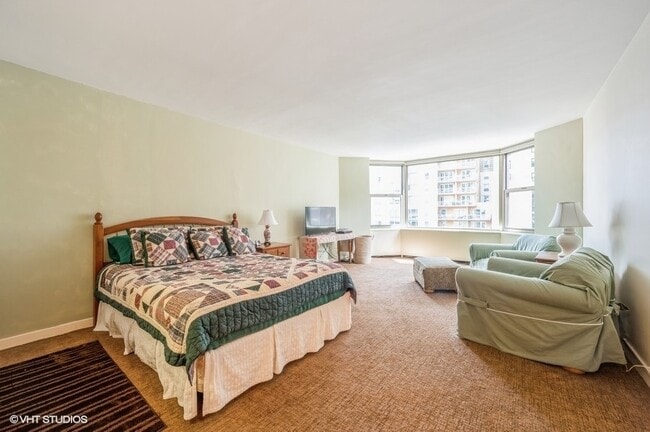 Photo - 535 N Michigan Ave Unit 1607