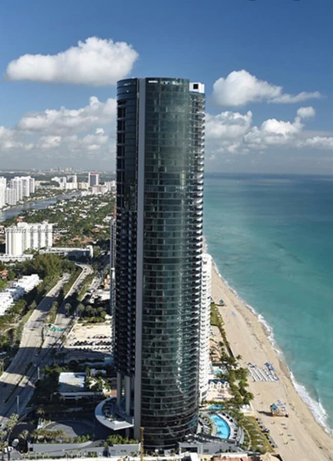 Photo - 18555 Collins Ave Unit 4804