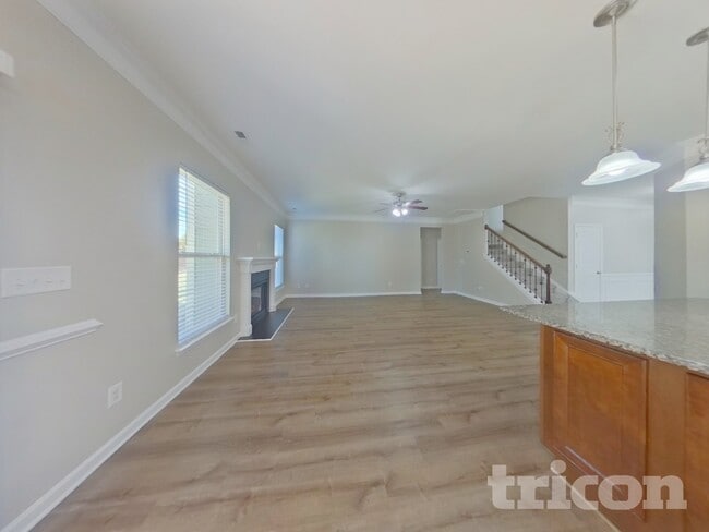 Photo - 3019 Burgess Dr