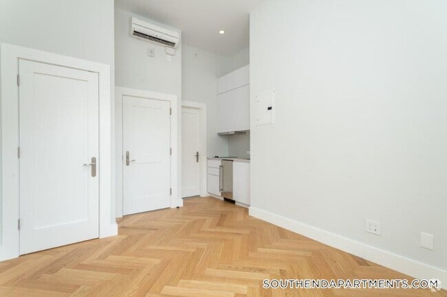 Building Photo - 461 Massachusetts Ave Rental