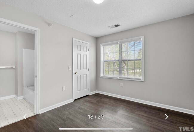 Photo - 3020 Centennial Woods Dr Unidad 3020 Centennial Woods