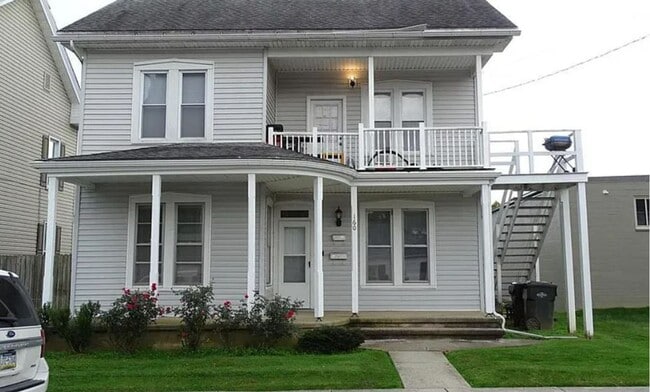 Building Photo - 160 W Beaver St Unit 160 W Beaver St - #B