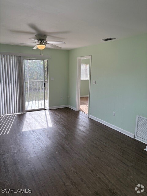 Building Photo - 8135 Country Rd Unit 203 Rental