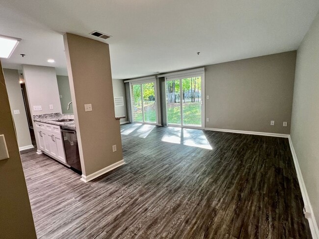 Photo - University Spacious 1st floor Condo