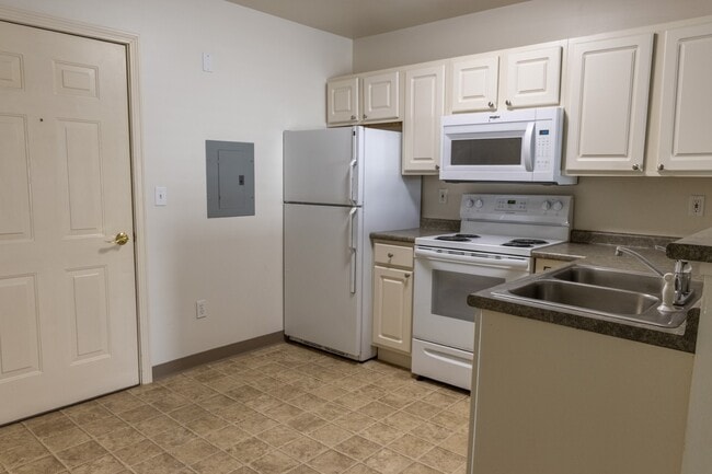 Photo - Eagle Crest Senior Housing