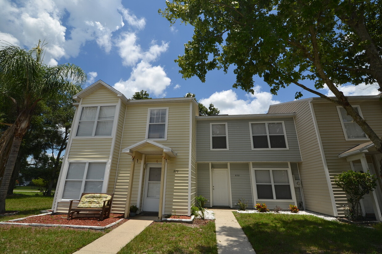 Winter Springs Townhome ~ 2 Beds 2.5 Baths... - Winter Springs Townhome ~ 2 Beds 2.5 Baths...