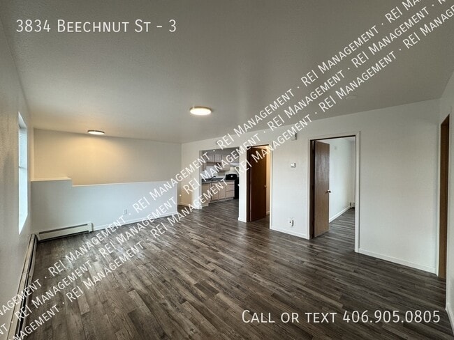 Building Photo - 3834 Beechnut St Unit 3