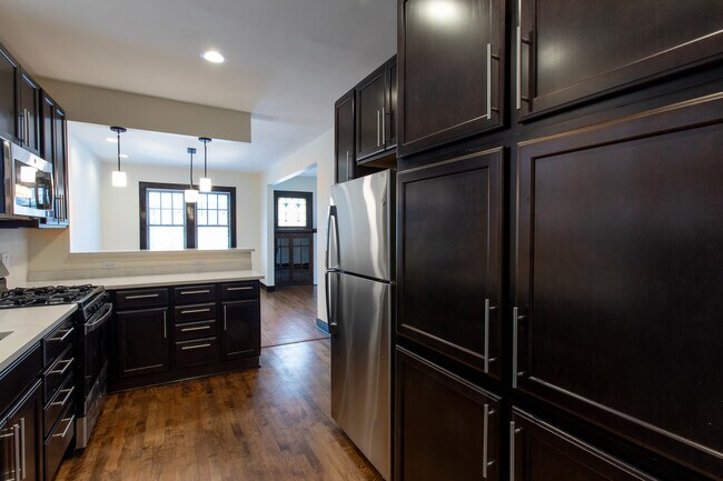 Photo - 2316 W Grace St Apartments Unit 2E