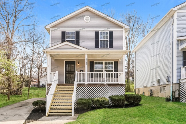 Building Photo - 3592 Dick St