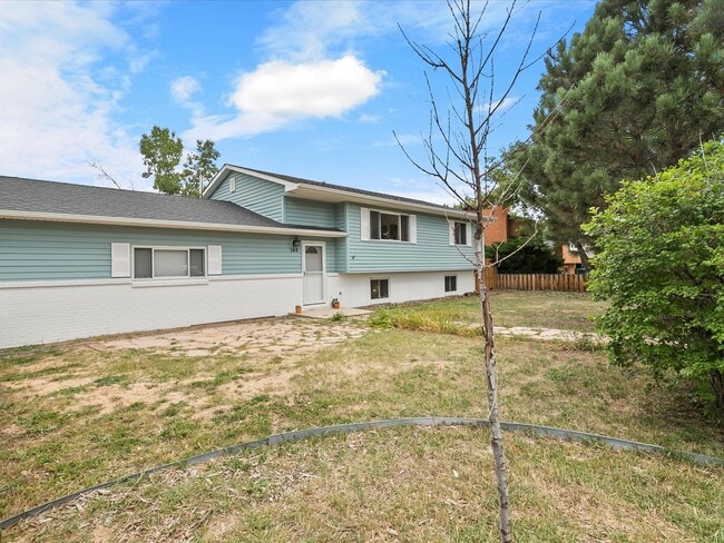 Photo - 144 Franklyn Ave