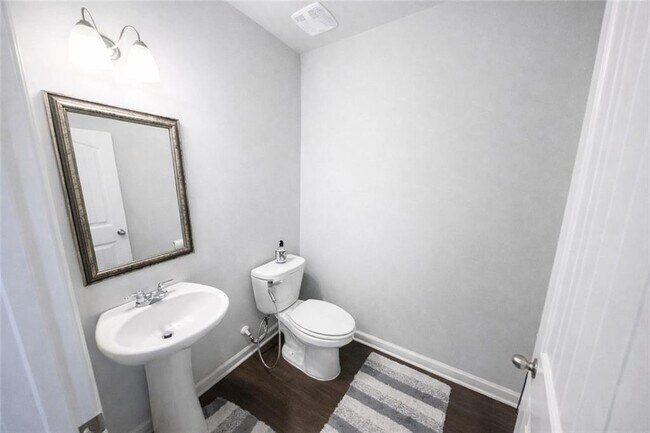 182 Woodhouse Cir